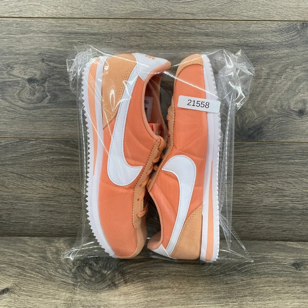 Nike cortez basic